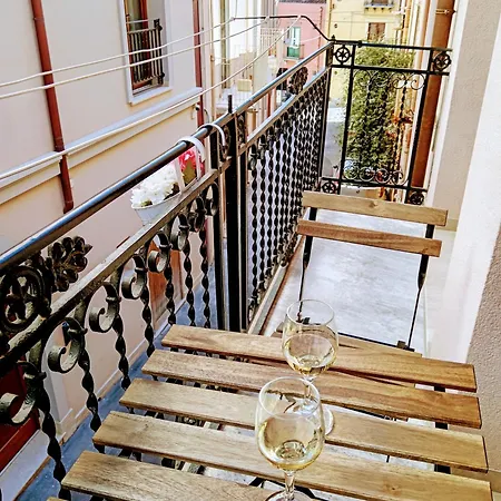 Oikos Design Apartment