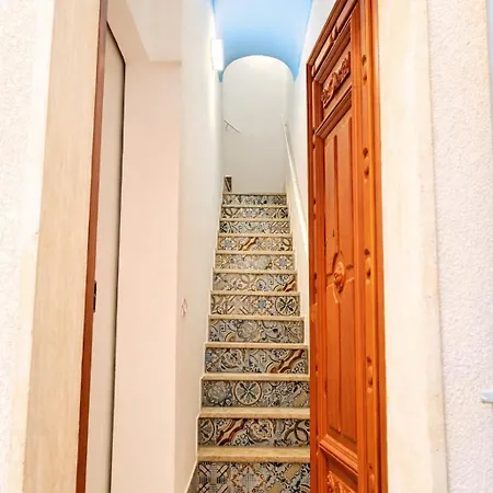 Апартаменты Oikos Design Sicily Кастелламмаре-дель-Голфо